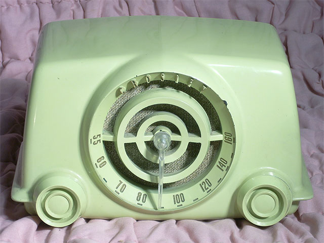 Crosley 11-105U, Chartreuse 1951