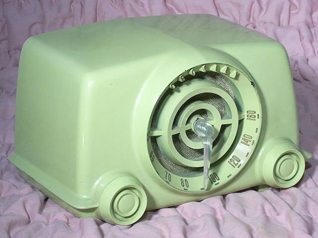 Crosley 11-105U, Chartreuse 1951