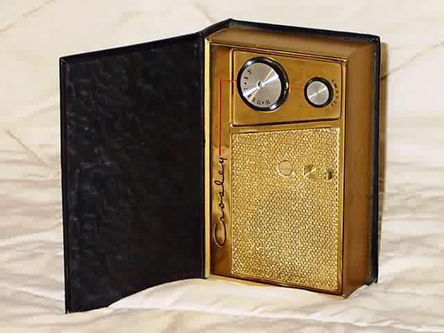 Crosley JM-8BK Open