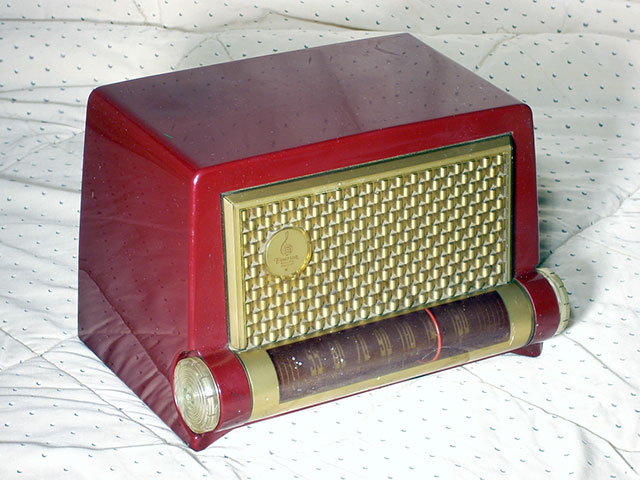 Emerson 610A, Maroon, 1949