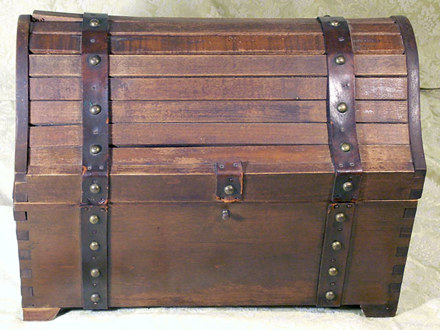 Guild 638B-A Buccaneer Chest