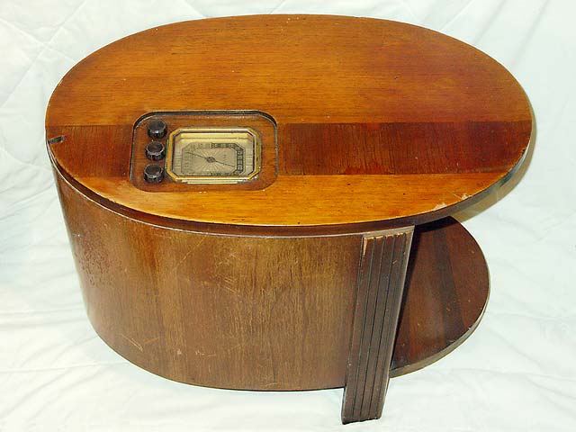 Philco 38-15CS chairside