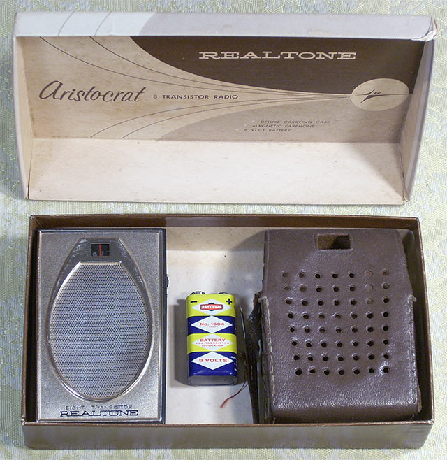 Realtone TR-1843 in box