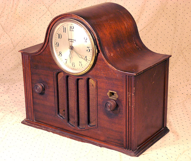 United American Bosch Clock Radio c. 1931-32