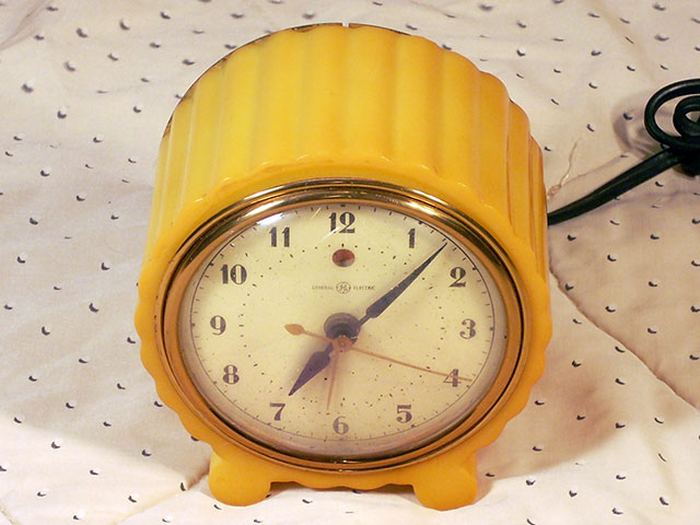General Electric 7H80 Alarm Clock, 1939