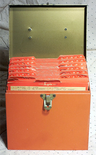 45 RPM Record File, Red Yellow