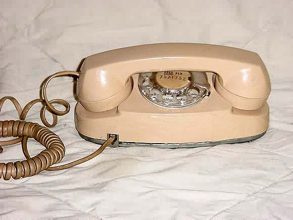Western Electric 702BM Princess phone